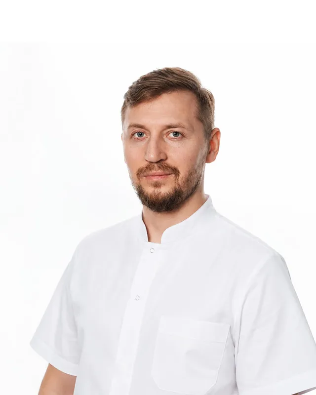 Шагеев Рустам Азатович, врач-стоматолог-имплантолог